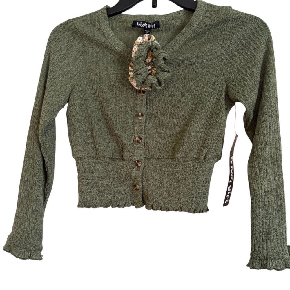 Trixxi Girl Sage Green Girl’s Sweater with 2 Matching Scrunchies NWT Size L